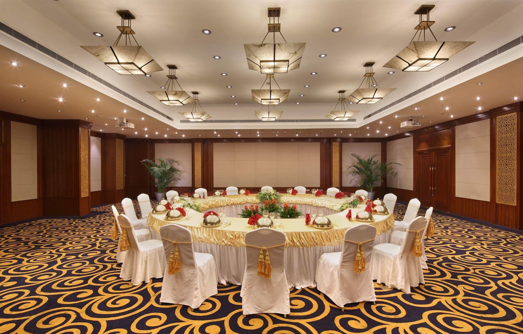 Shanghai Hotel Jin Jiang Dış mekan fotoğraf